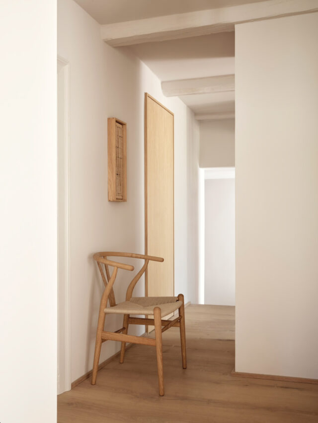 CH24 Wishbone Chair By Hans J. Wegner